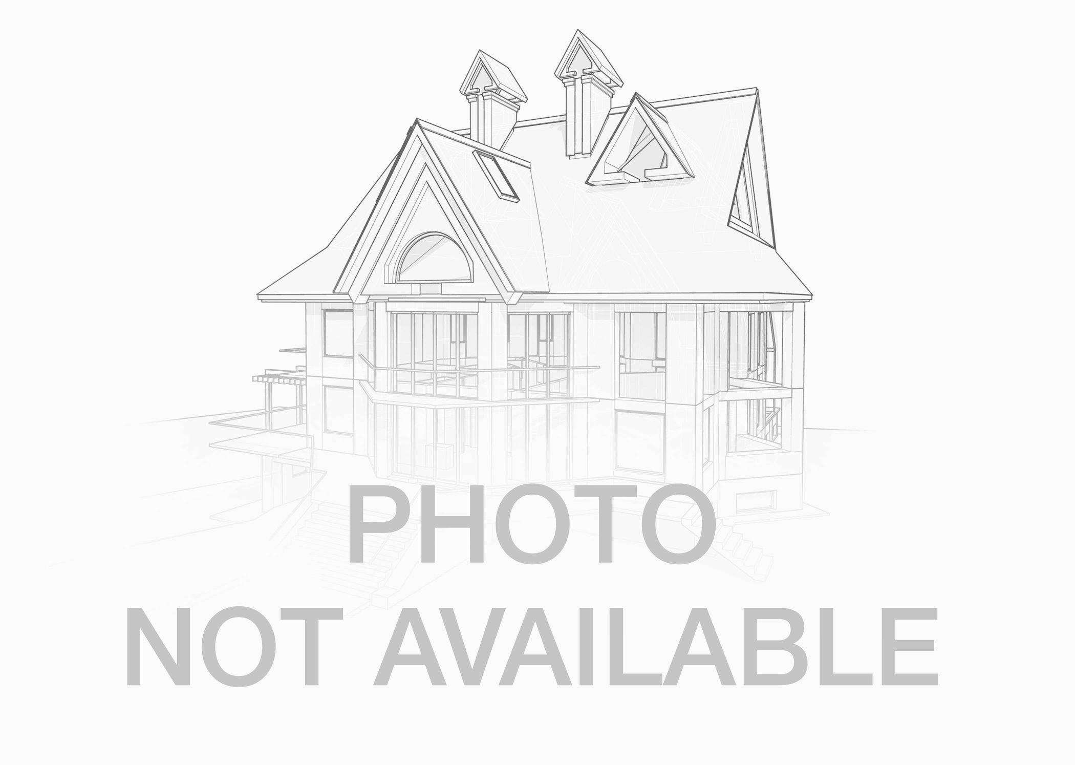 228 N Waterford Drive 